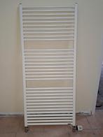 Designradiator Vasco 140x60, Doe-het-zelf en Verbouw, Verwarming en Radiatoren, Gebruikt, Radiator, Ophalen of Verzenden, 60 tot 150 cm