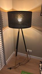 Vloerlamp Zuiver & Ikea, Huis en Inrichting, Lampen | Vloerlampen, Ophalen, Gebruikt, Hout, 150 tot 200 cm