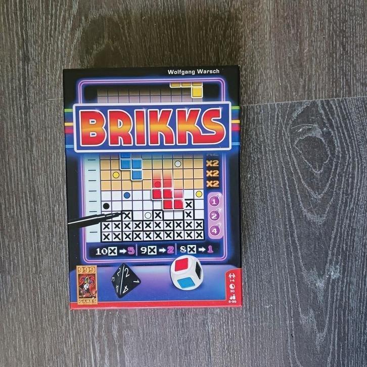 Nr 37) Brikks, Hobby en Vrije tijd, Gezelschapsspellen | Bordspellen, Zo goed als nieuw, Ophalen of Verzenden