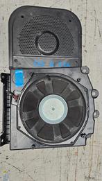 Subwoofer speaker rechts BMW 5 / 6 serie E60 E61 E63 + LCi 6, Ophalen of Verzenden, -, -, -