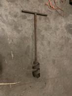 Handgrondboor palenboor, Ophalen