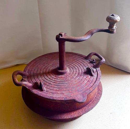 BIJZONDER antieke authentieke ongerestaureerde koffiebrander, Antiek en Kunst, Antiek | Keukenbenodigdheden, Ophalen of Verzenden