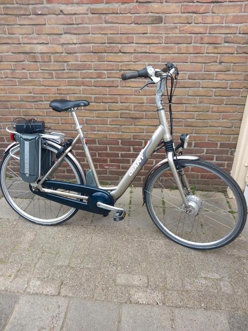 Giant Twist Ebike in Nette Staat Zo Mee., Fietsen en Brommers, Elektrische fietsen, Gebruikt, 55 tot 59 cm, 50 km per accu of meer