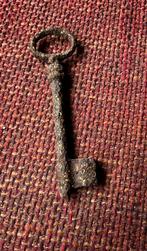 Bodemvondst … Oude Sleutel, Ophalen of Verzenden