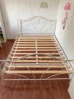 Bedframe metaal 140 x 200, Huis en Inrichting, Slaapkamer | Bedden, Ophalen, Gebruikt, Wit, Tweepersoons