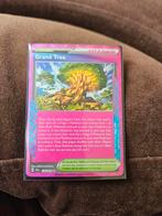 TRAINER GRAND TREE POKEMON 136/142, Ophalen of Verzenden, Nieuw, Losse kaart