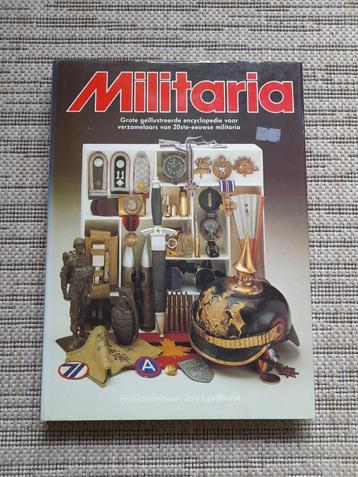 Joe Lyndhurst - 20ste-eeuwse Militaria beschikbaar voor biedingen