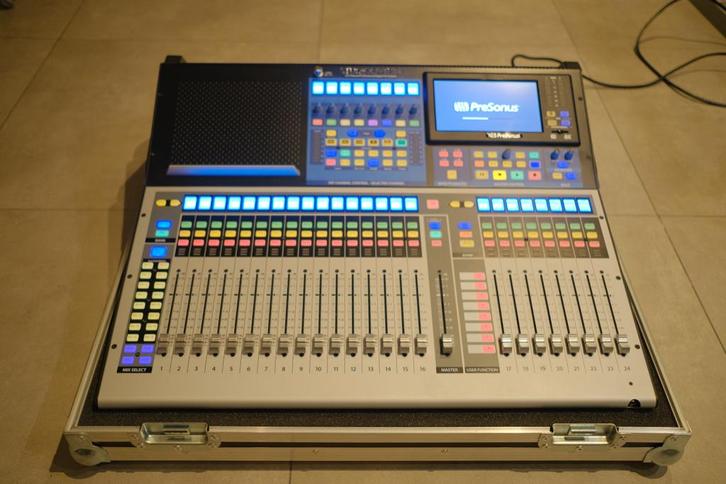PreSonus StudioLive 24 Series III, Muziek en Instrumenten, Mengpanelen, Zo goed als nieuw, 20 kanalen of meer, Ophalen