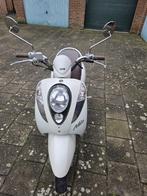 Scooter Mio, Fietsen en Brommers, Gebruikt, Maximaal 45 km/u, Benzine, Ophalen