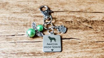 Hanger Amerikaanse waterspaniel RVS met beschermengel beschikbaar voor biedingen