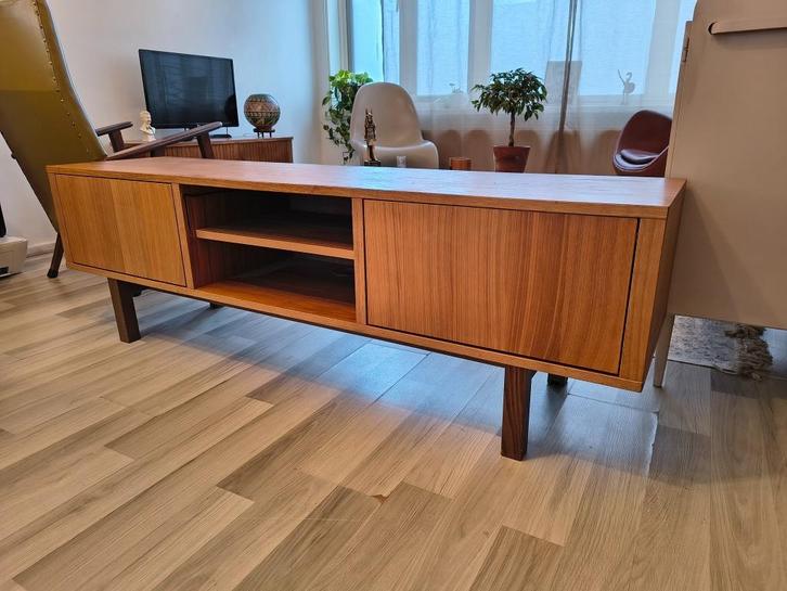 Tv kast | walnoot hout | 160cm | Deens design *bezorging, Huis en Inrichting, Kasten | Televisiemeubels, Zo goed als nieuw, Minder dan 100 cm