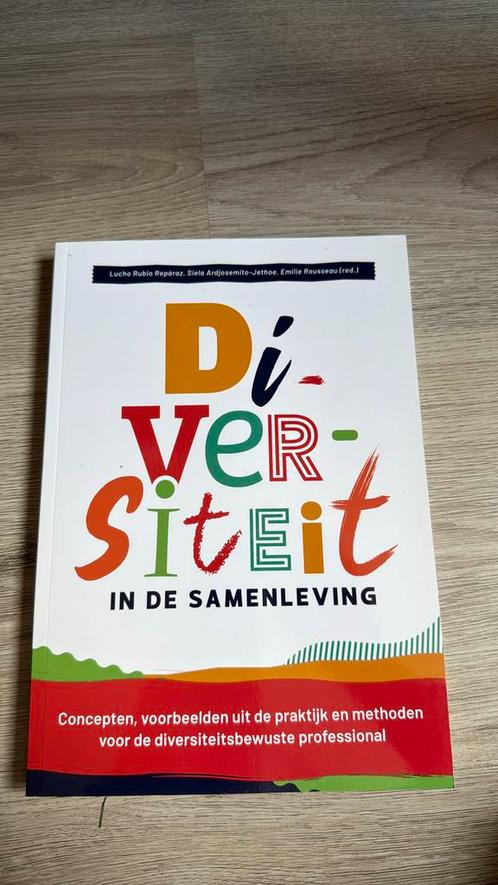 Diversiteit in de samenleving, Boeken, Wetenschap, Zo goed als nieuw, Sociale wetenschap, Ophalen of Verzenden