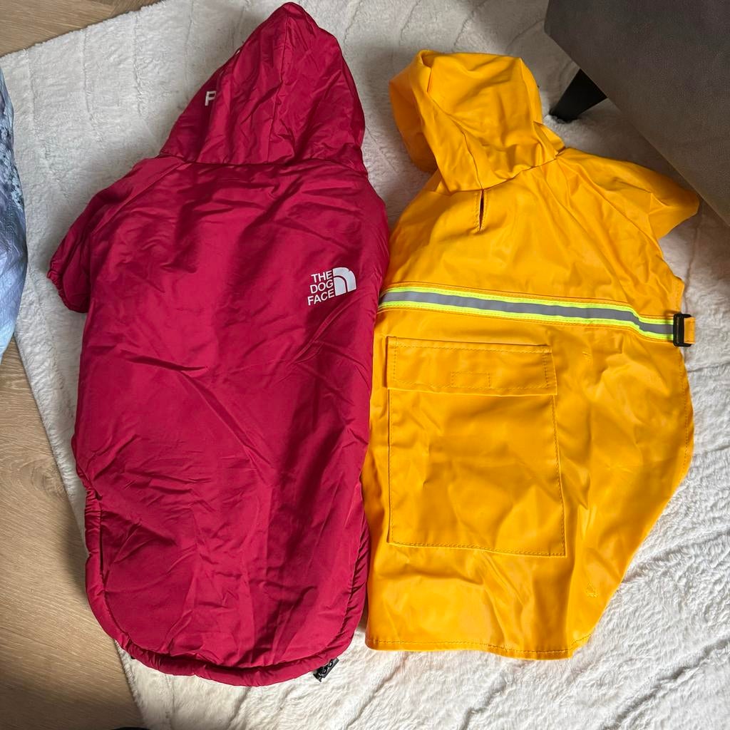 Winter jas en regen jas voor hondje van ongeveer 8-10kg, Dieren en Toebehoren, Ophalen of Verzenden, Zo goed als nieuw, Hondenjas