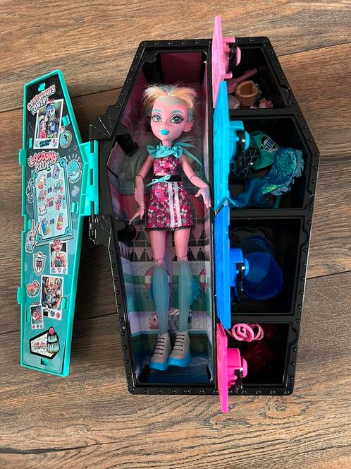 Monster High pop Lagoona Blue, Verzamelen, Poppen, Zo goed als nieuw, Overige typen, Ophalen of Verzenden