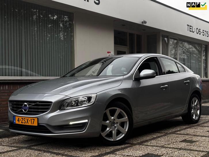 Volvo S60 1.6 T3 Momentum | Airco | Navi | Cruise, Auto's, Volvo, Bedrijf, Te koop, S60, ABS, Adaptive Cruise Control, Airbags