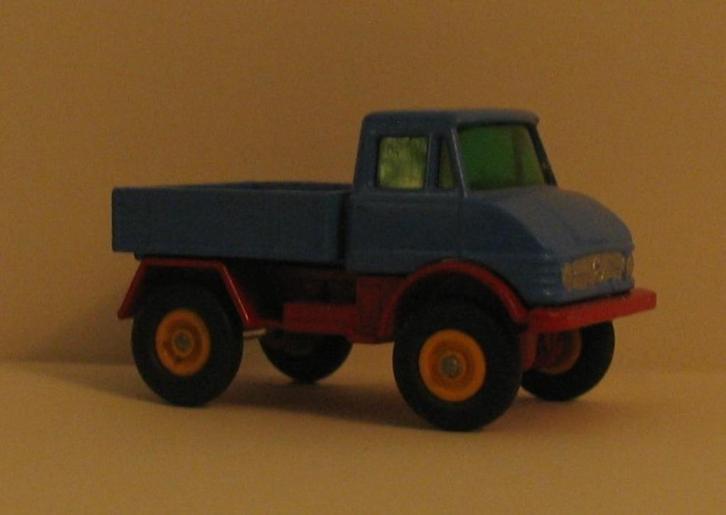 matchbox mercedes unimog, Hobby en Vrije tijd, Modelauto's | 1:43, Nieuw, Auto, Overige merken, Ophalen of Verzenden
