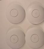 Unifi UAP-AC-PRO (2 stuks over van de 4), Computers en Software, Accesspoints, Ophalen of Verzenden, Zo goed als nieuw