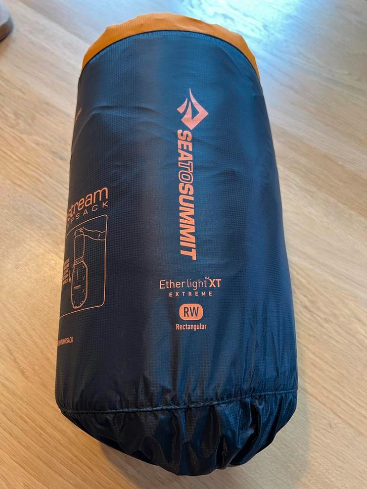 Sea to Summit Ether Light XT Extreme - Zo goed als nieuw!, Caravans en Kamperen, Luchtbedden, Zo goed als nieuw, 1-persoons, Ingebouwde pomp