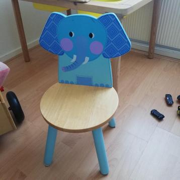 Tidlo kinderstoel olifant beschikbaar voor biedingen