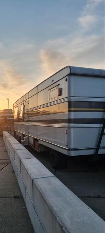 Tiny house woonwagen opknapper  beschikbaar voor biedingen