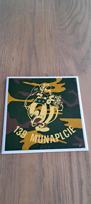 Wand tegeltje 139 MUNAPLCIE defensie beschikbaar voor biedingen
