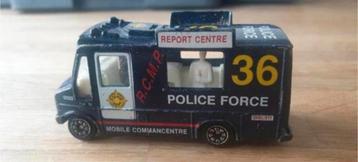 Bus van Police Force 36 Report Centre "Vancouver Police" beschikbaar voor biedingen