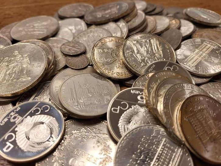 1 kilo zilver wereld mix, Postzegels en Munten, Edelmetalen en Baren, Zilver, Ophalen of Verzenden