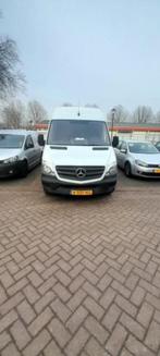 Te huur: Grote bus voor verhuizing of transport met en of zo, Met chauffeur, Verhuiswagen of Bestelauto