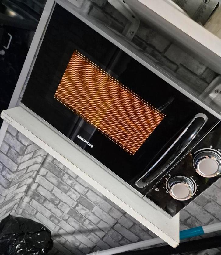 Medion Magnetron - Perfect voor snelle maaltijden!, Witgoed en Apparatuur, Magnetrons, Gebruikt, Vrijstaand, Magnetron, 45 tot 60 cm