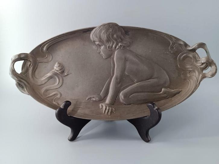 WMF Jugendstil Art Nouveau schaaltje meisje met slak, Antiek en Kunst, Antiek | Tin, Ophalen of Verzenden