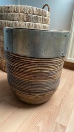 Mand rothan riet met metalen rand, Overige materialen, Rond, Binnen, Zo goed als nieuw