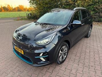 Kia e-Niro EXECUTIVELINE 64KWH 3FASEN/ACARPLAY/LEER/LED/FABR beschikbaar voor biedingen