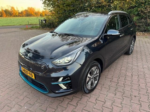 Kia e-Niro EXECUTIVELINE 64KWH 3FASEN/ACARPLAY/LEER/LED/FABR, Auto's, Kia, Bedrijf, Te koop, Niro, ABS, Achteruitrijcamera, Airbags