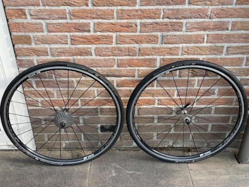 DT Swiss R23 Spline Wielset Body Shimano/Sram m10-11, Fietsen en Brommers, Fietsonderdelen, Gebruikt, Racefiets, Wiel, Ophalen of Verzenden