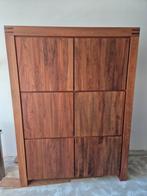 Opbergkast Goossens massief noten, Ophalen, Zo goed als nieuw, Minder dan 150 cm, 150 tot 200 cm