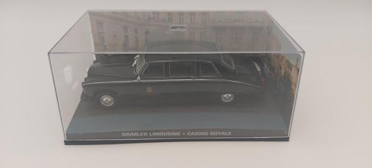 #49 Daimler DS420 Limousine James bond auto, Hobby en Vrije tijd, Modelauto's | 1:43, Nieuw, Auto, Universal Hobbies, Verzenden