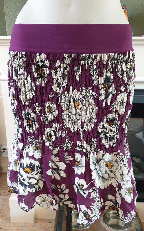 Anna aubergine paars bloemen rok M 38 40 Gratis Verzenden, Kleding | Dames, Rokken, Zo goed als nieuw, Maat 38/40 (M), Paars, Knielengte