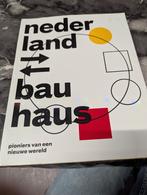 Nederland Bauhaus: Pioniers van een nieuwe wereld, Boeken, Ophalen, Zo goed als nieuw, Stijl of Stroming, Unknown