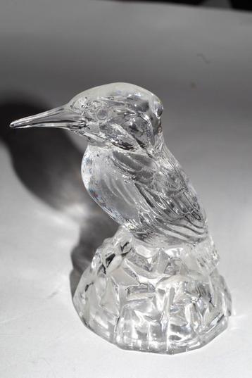 glazen dieren beschikbaar voor biedingen