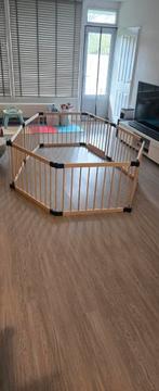 Lucellia Prime Wood – Inklapbare Houten Babybox, Kinderen en Baby's, Boxen, Ophalen, Zo goed als nieuw