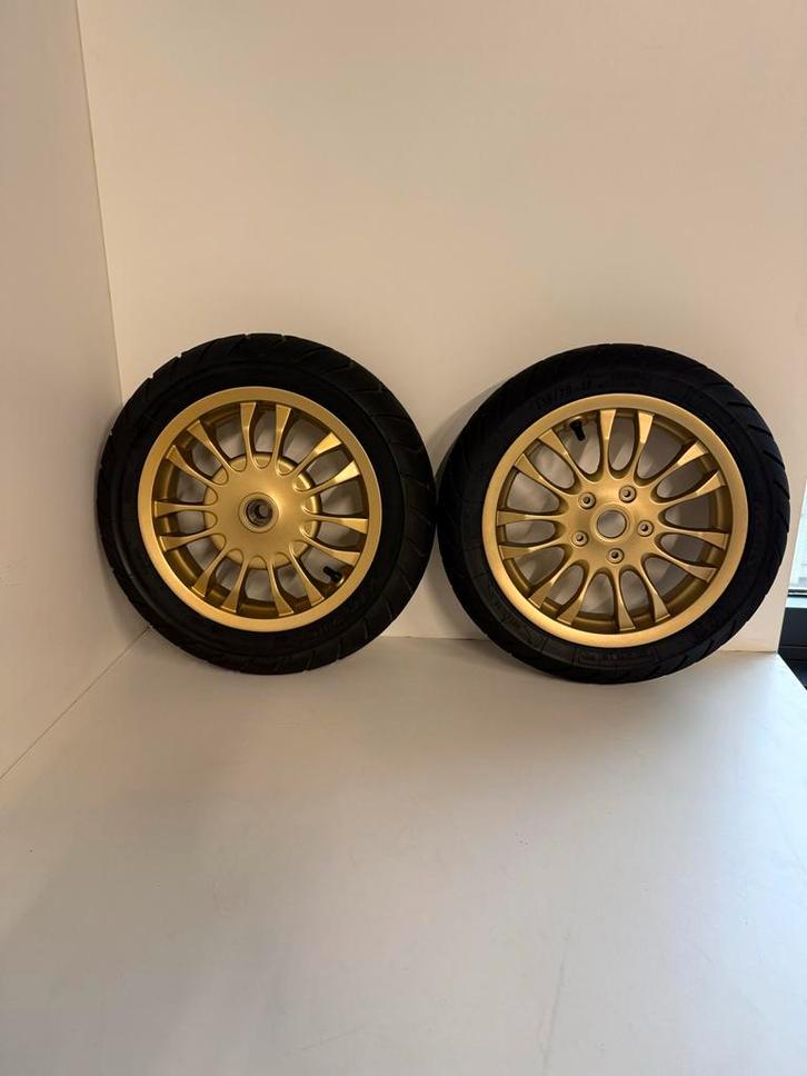 Vespa Primavera / Sprint Velgen + Carterdeksel Goud, Fietsen en Brommers, Brommers | Tuning en Styling, Gebruikt, Ophalen