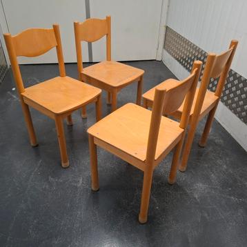 SCHILTE Vintage set 4 stoelen schoolstoelen Zithoogte 45 beschikbaar voor biedingen