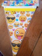 Smiley/ emoji vlaggenlijn +tafelkleed +ballonnen nr S318, Ophalen of Verzenden, Nieuw, Versiering, Verjaardag