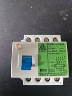 Stotz Aardlekschakelaar F304a - 40/0,03, Ophalen, Gebruikt, Detector, Sensor of Melder, Overige soorten
