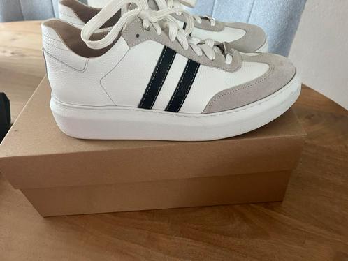 Nieuwe leren comfort sneakers Footnotes maat 39,5, Kleding | Dames, Schoenen, Nieuw, Sneakers of Gympen, Wit, Ophalen of Verzenden