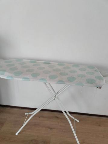 Leuke ding beschikbaar voor biedingen