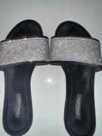 Victoria’s secret slippers, Slippers, Zwart, Ophalen of Verzenden, Zo goed als nieuw