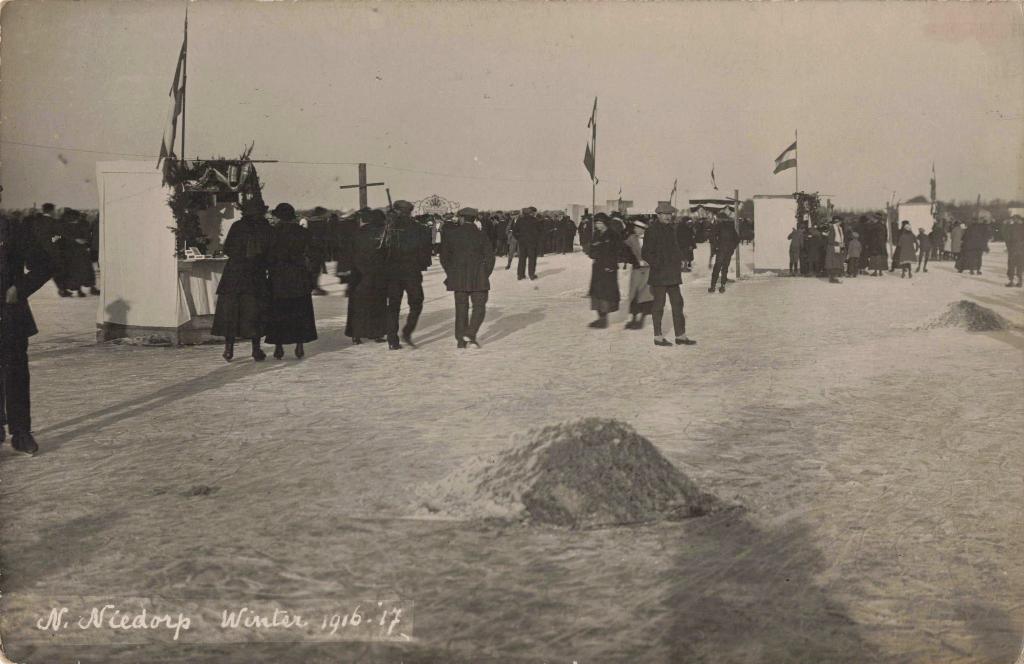 Nieuwe Niedorp IJs Winter 1916/17 oude fotokaart B3136, Ophalen, Voor 1920, Gelopen, Noord-Holland
