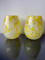 Twee grote Fidrio vazen geel wit, Huis en Inrichting, Woonaccessoires | Vazen, Wit, Ophalen of Verzenden, Minder dan 50 cm, Glas