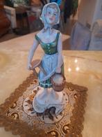 Goebel Hummel vintage W.Germany "Het melkmeisje", Ophalen of Verzenden